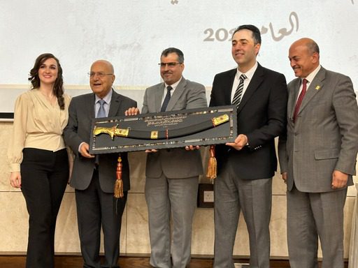 جامعة البترا تكرم عشرين باحثًا متميزًا من أعضاء هيئة التدريس