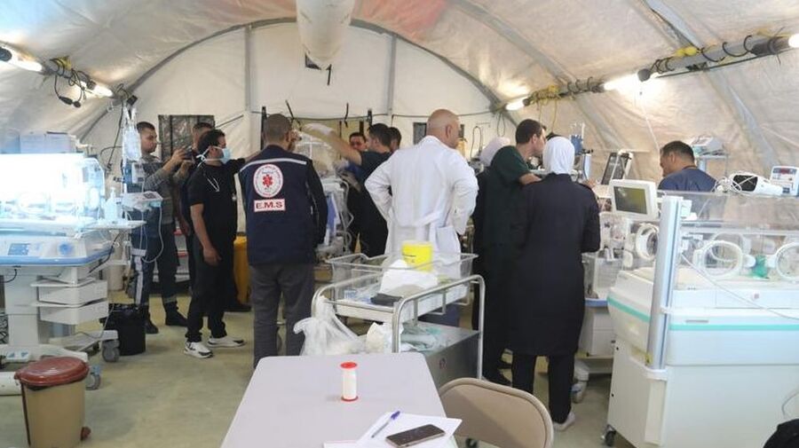 شاهد ... المستشفيات الميدانية الأردنية تاريخ عريق من الإنسانية