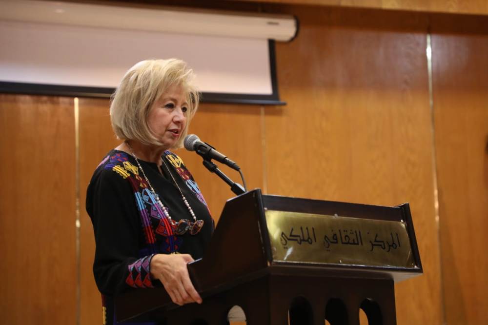 الشاعر حيدر محمود يفتتح ملتقى الشعر بمناجاة فلسطين وغزة