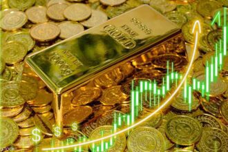 انخفاض أسعار الذهب عالمياً يوم الجمعة