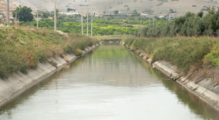 وادي الأردن تقرر إحالة معتدين على قناة الملك عبدالله للادعاء العام