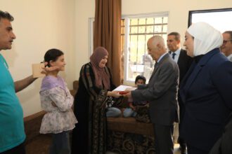 العيسوي: الملك يوجه بإطلاق مبادرات وتنفيذ مشاريع تنموية مستدامة لتطوير المجتمعات المحلية