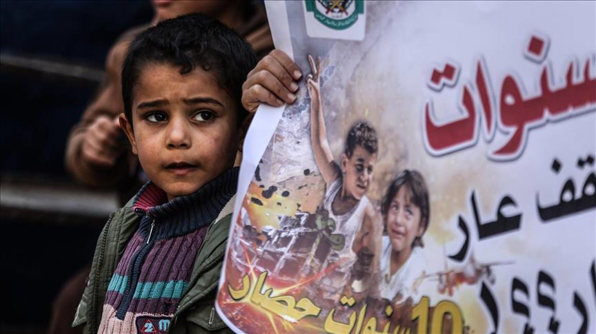 حصار إسرائيلي يمنع المساعدات عن غزة منذ 72 يومًا