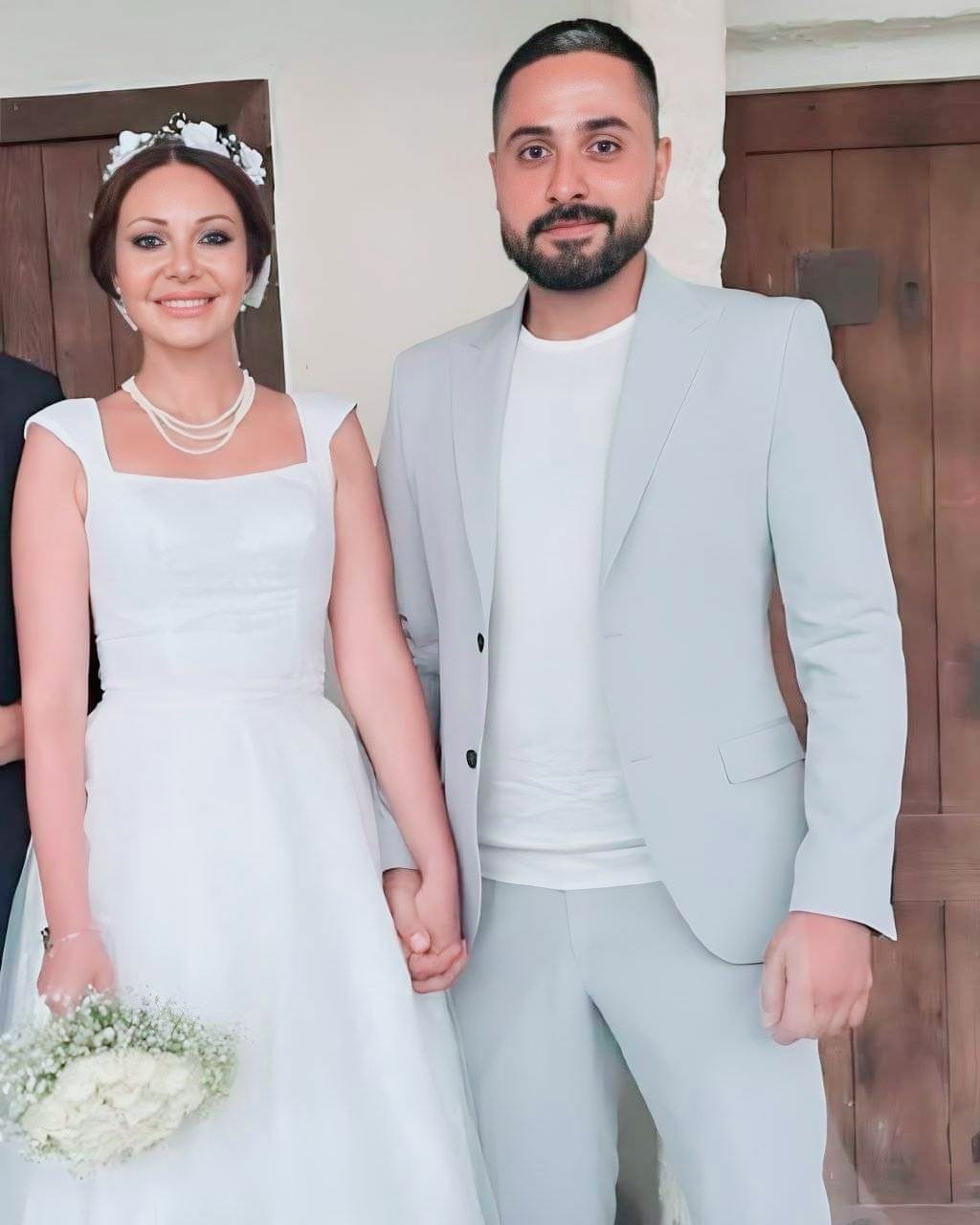 نادين تحسين بيك وإياد عيسى يحتفلان بزفافهما بحضور نجوم الفن (فيديو)