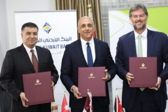 عاجل ..اتفاقية بين البيئة والزراعة والبنك الأردني الكويتي لتحريج 500 دونم