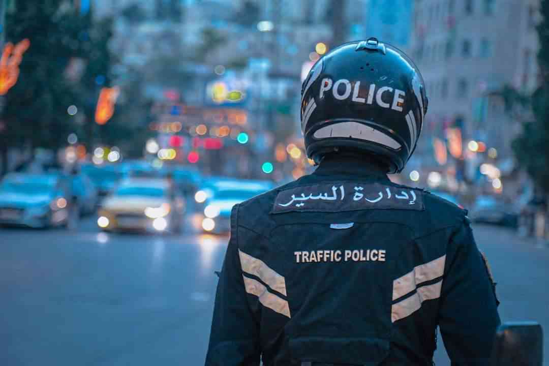 مندوب إدارة السير : ضرورة تفقد المركبات تلافياً لأي أعطال تتسبب بإعاقات مرورية وعدم تجاوز السرعات المقررة