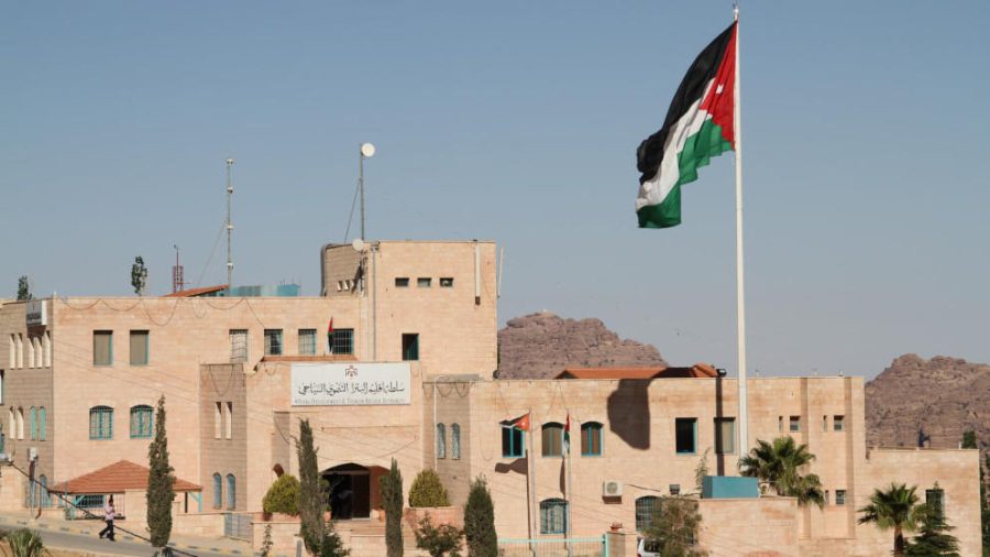 إعفاء المحلات التجارية في البترا من الإيجارات لعام 2024