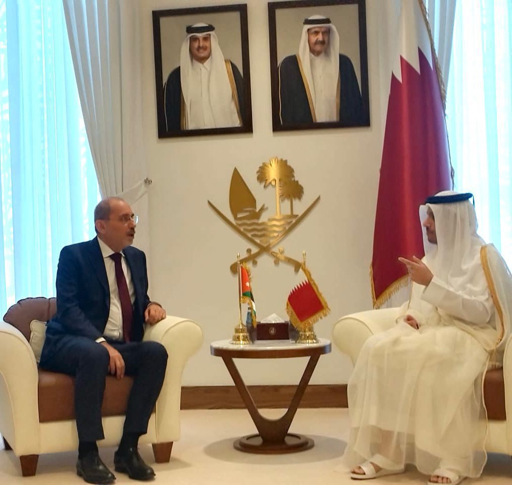 عاجل.. الصفدي وآل ثاني يناقشان تعزيز العلاقات ووقف العدوان على غزة