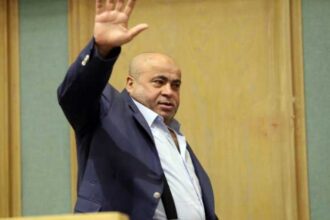 خليل عطية يعلن انسحابه من الانتخابات النيابية
