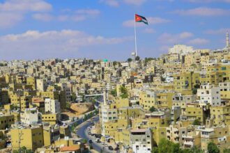 الطقس اليوم حارا في أغلب المناطق وحارا جداً في الأغوار والبحر الميت والعقبة