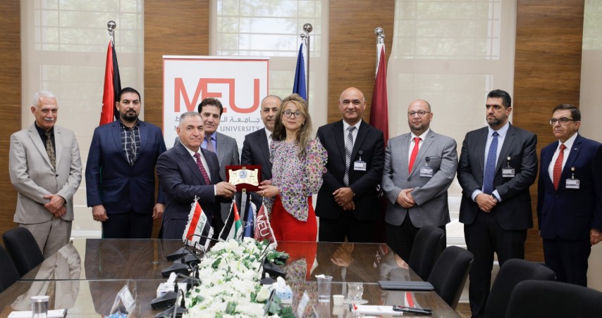 رئيس الجامعة العراقية يثني على جودة برامج جامعة الشرق الأوسط وسمعتها الأكاديمية