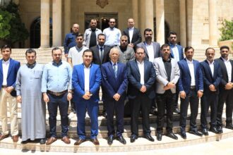 رئيس الديوان الملكي يلتقي وفدا شبابيا من عشائر الكريشان