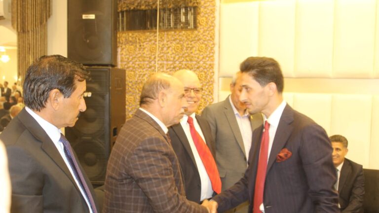 القيسي والبداينة نسايب " النائب نصار القيسي طلب والدكتور خالد البداينة أعطى "