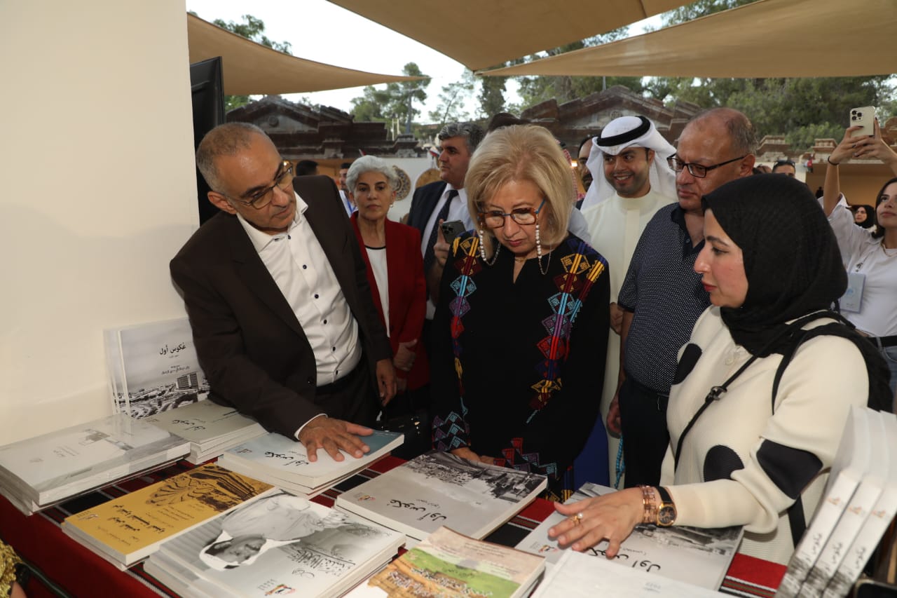 النجار تشيد بمشاركة سفارات الدول العربية في مهرجان جرش