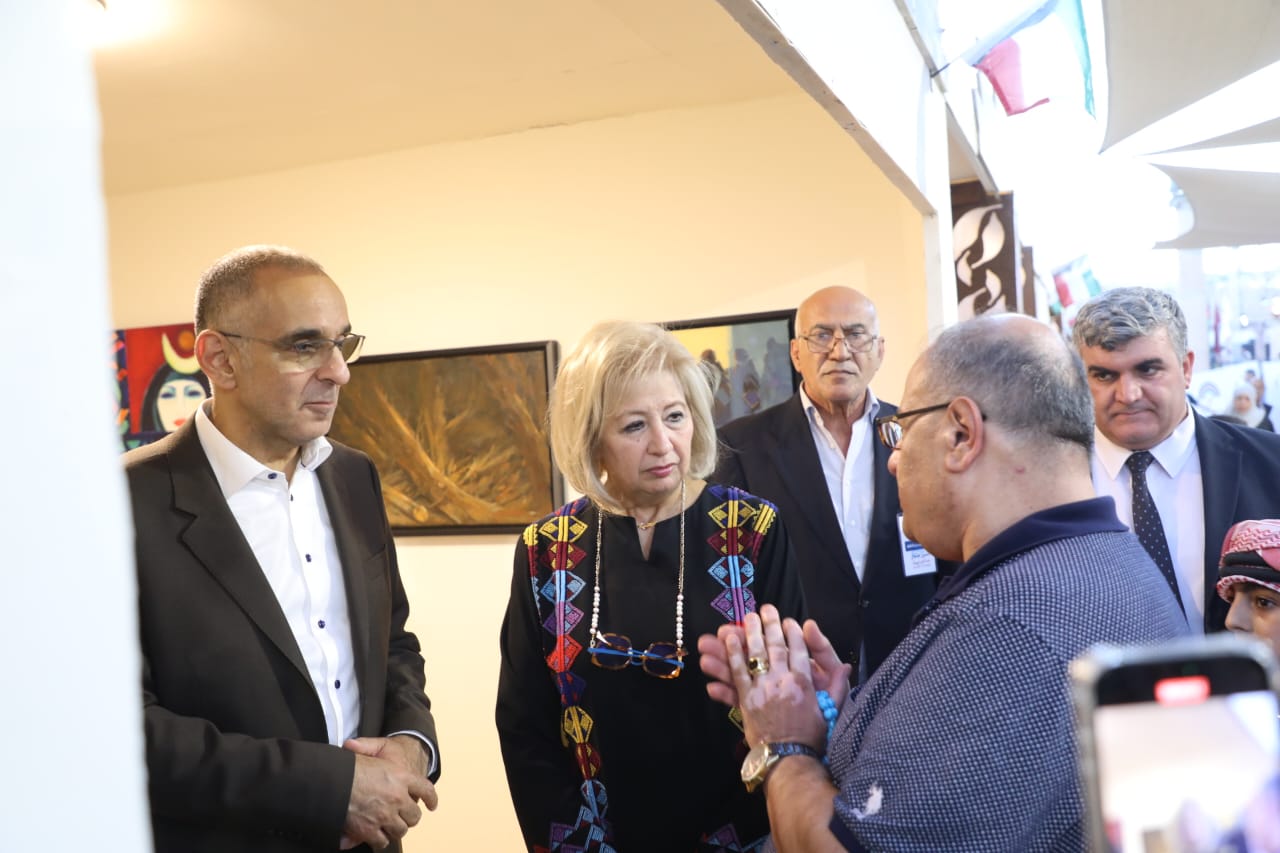 النجار تشيد بمشاركة سفارات الدول العربية في مهرجان جرش