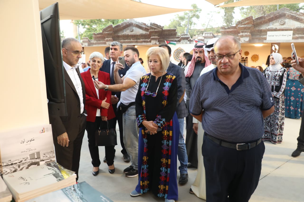 النجار تشيد بمشاركة سفارات الدول العربية في مهرجان جرش