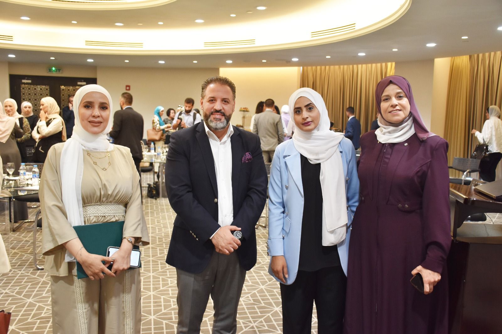 مشاركة وتكريم مستشفى الأستقلال في حفل تكريم اعتماد الحضانات وحصوله على المركز الاول بالمستوى البلاتيني