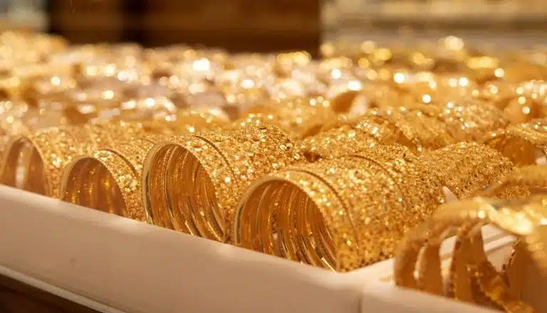 قفزة في أسعار الذهب بالسوق المحلية: ارتفاع 30 قرشًا للغرام الواحد