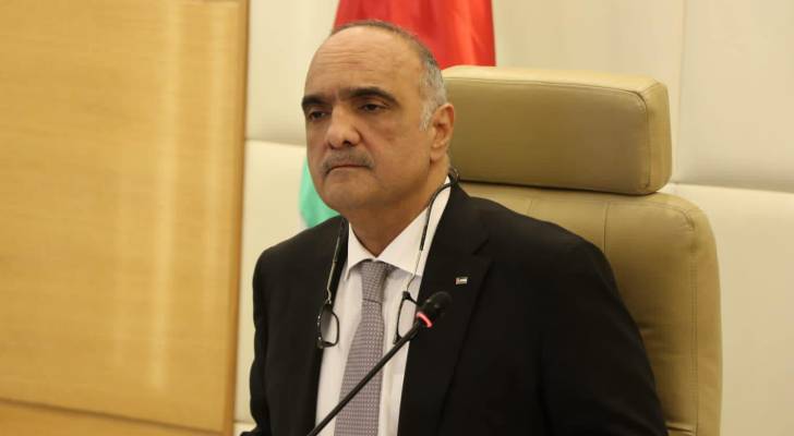 رئيس الوزراء يحثّ الاردنيين على المشاركة في الانتخابات