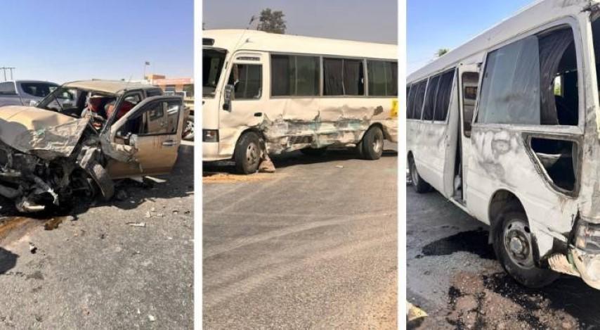 21 إصابة بحادث تصادم بالمفرق