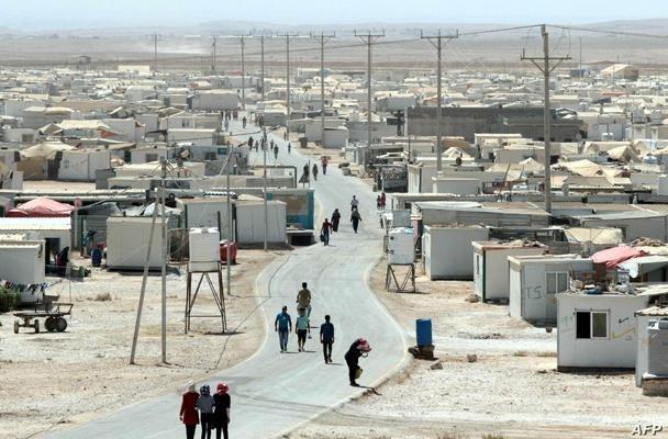 وزير الداخلية: نعمل على مراجعة سياستنا بشأن اللجوء السوري
