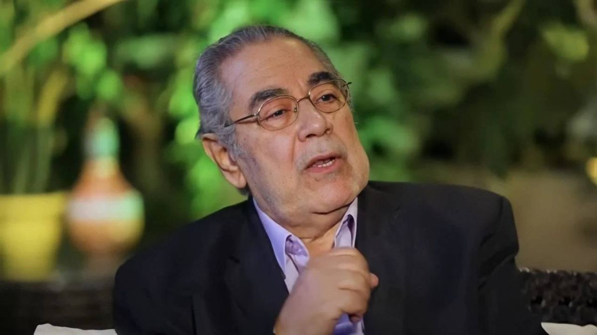 صبري عبد المنعم في العناية المركزة بعد وعكة صحية