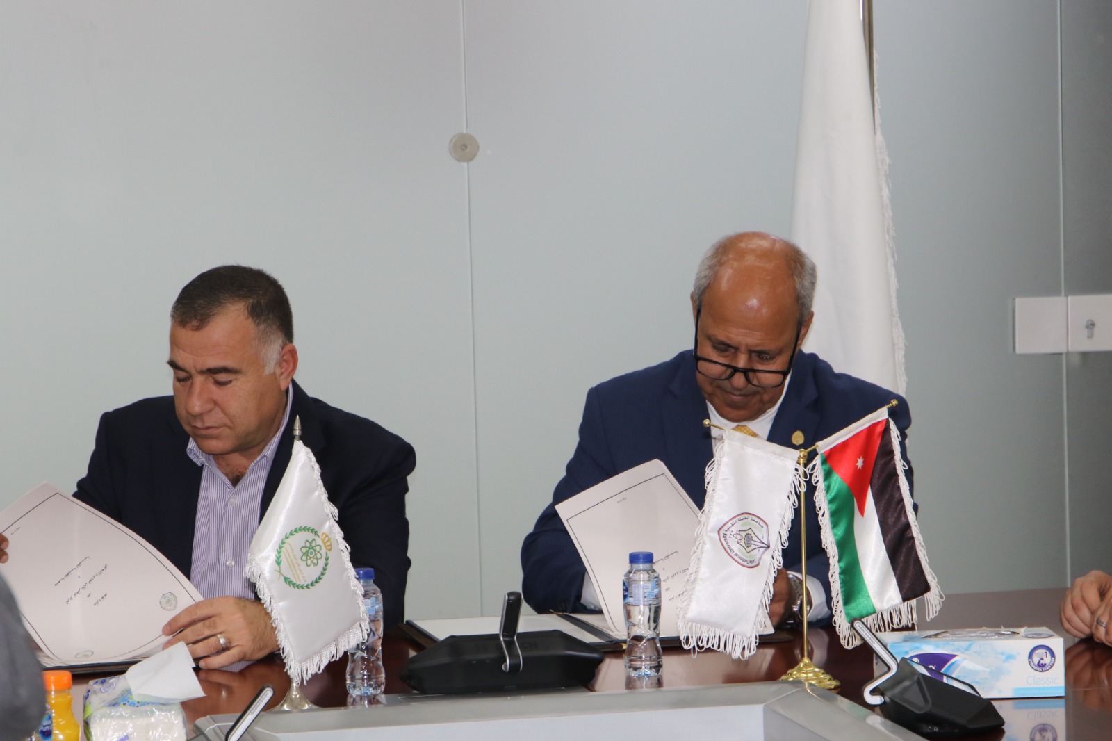 مذكرة تفاهم بين جامعة الطفيلة التقنية والمركز الوطني للأمن النووي والإشعاعي
