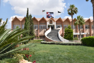 تعديل نظام منح الدرجات في جامعة اليرموك