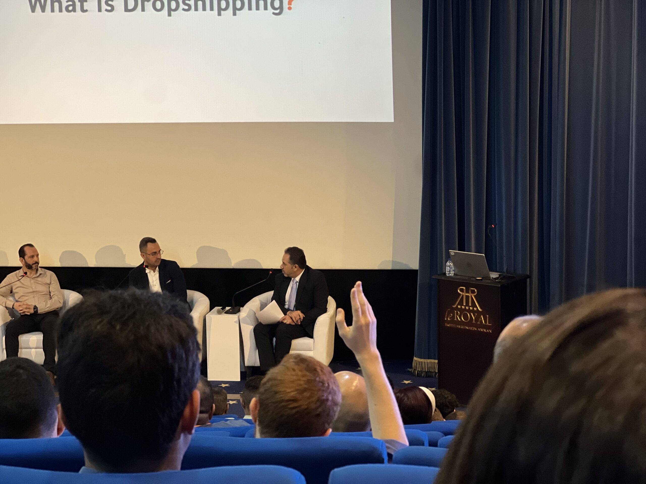 عاجل.. عمان تستضيف المؤتمر الأول حول فرص العمل الرقمية وتمكين الشباب .."فيديو وصور"