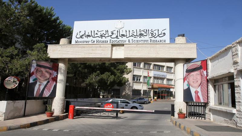 عاجل| تأجيل امتحانات الجامعات لتمكين الطلاب من الاقتراع
