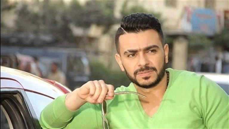 ما سبب منع الأوقاف المصرية الفنان كريم الحسيني من الصلاة