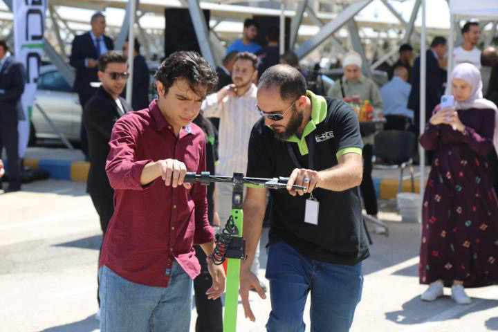 الجامعة الألمانية الأردنية وE-Ride تطلقان مشروع التنقل بالسكوترات الكهربائية