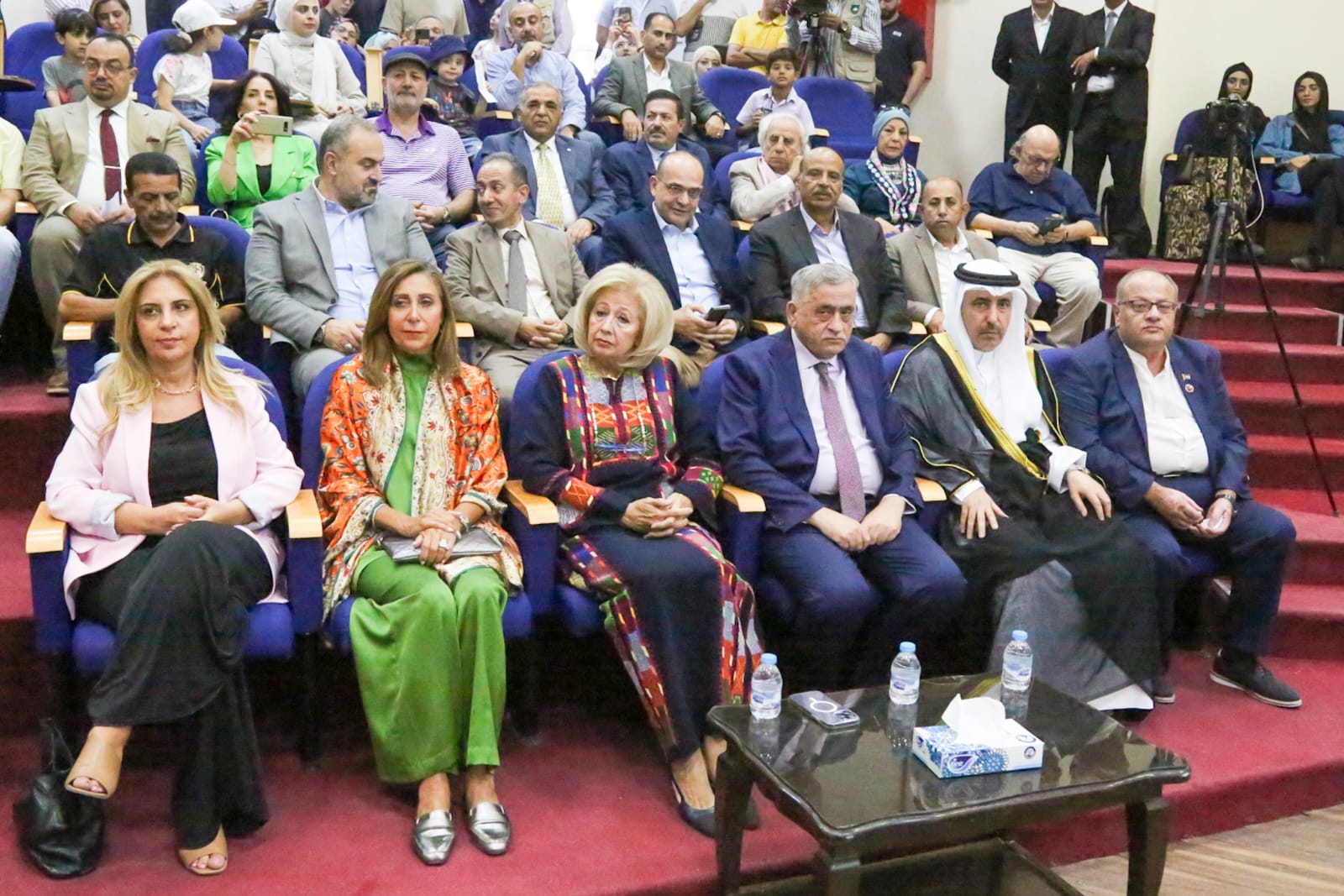 اختتام "سيمبوزيومي" الرسم والنحت الدوليين ضمن جرش 38
