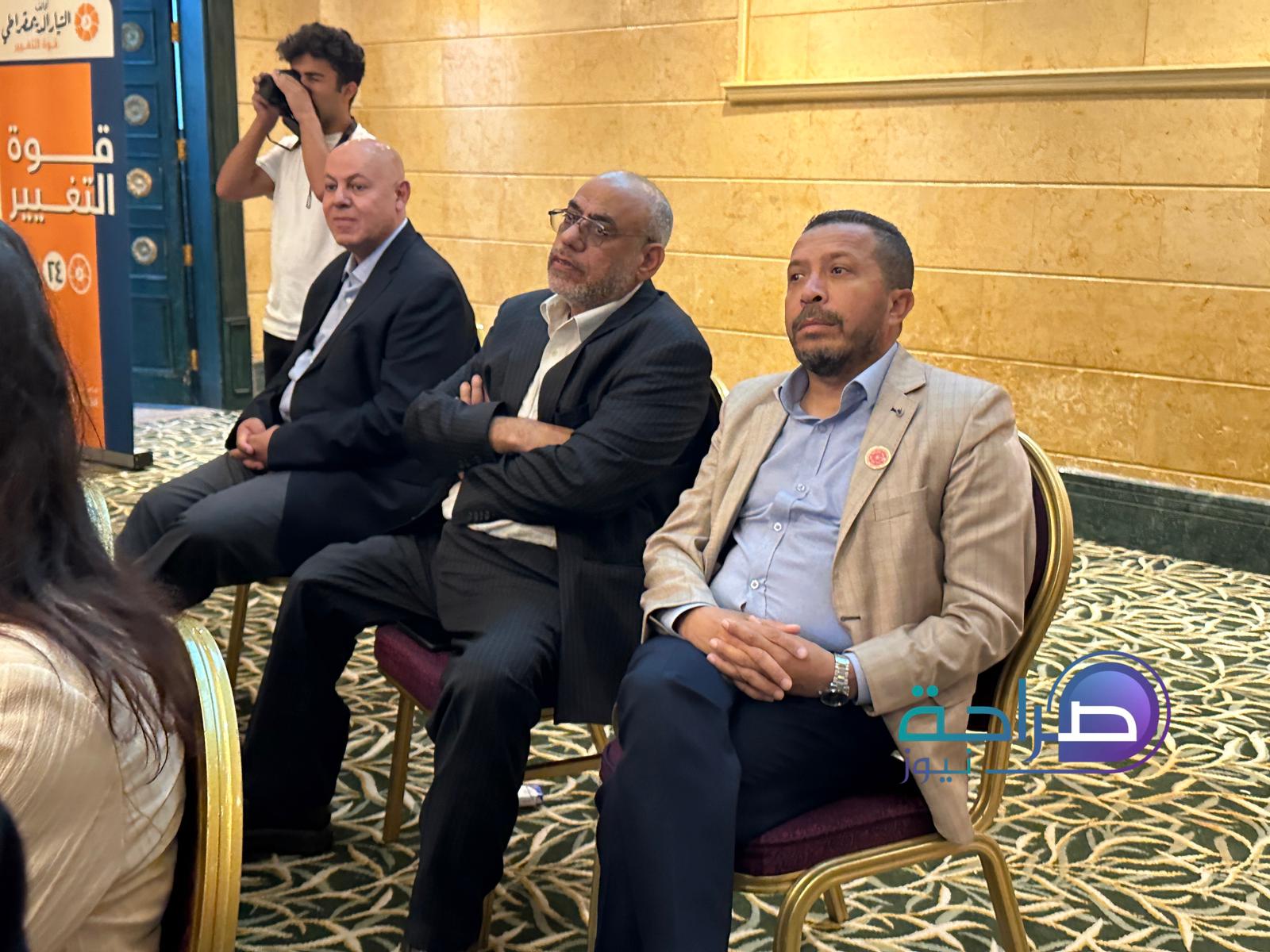 التيار الديمقراطي يطلق حملته بقائمة مرشحيه للانتخابات النيابية من أحزاب تاريخية وحديثة(صور وفيديو)