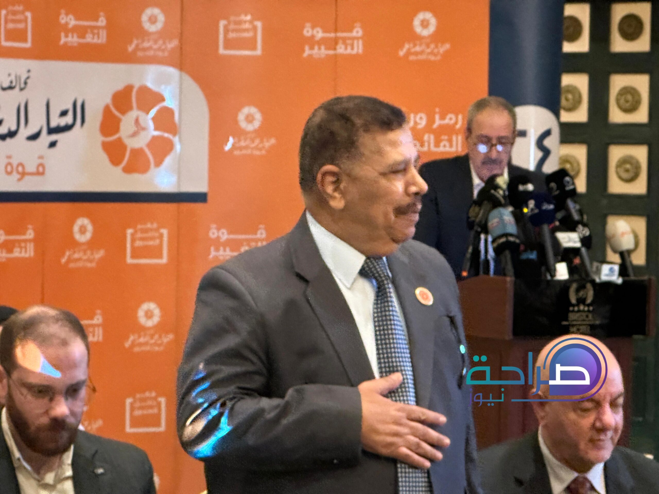 التيار الديمقراطي يطلق حملته بقائمة مرشحيه للانتخابات النيابية من أحزاب تاريخية وحديثة(صور وفيديو)