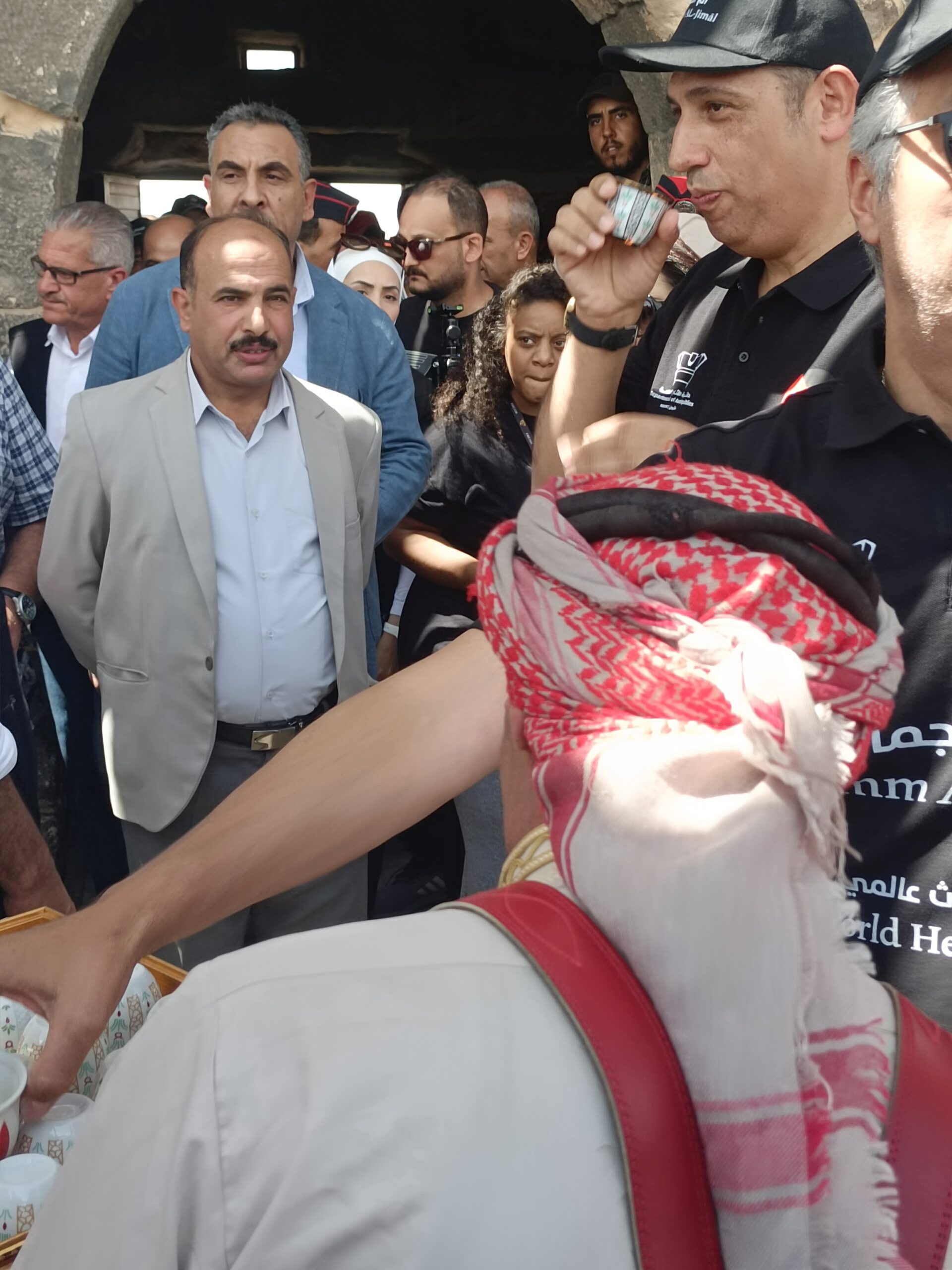 جولة إعلامية إلى موقع "أم الجمال" برفقة وزير السياحة ووزير الاتصال الحكومي ووزيرة الاستثمار(فيديو)