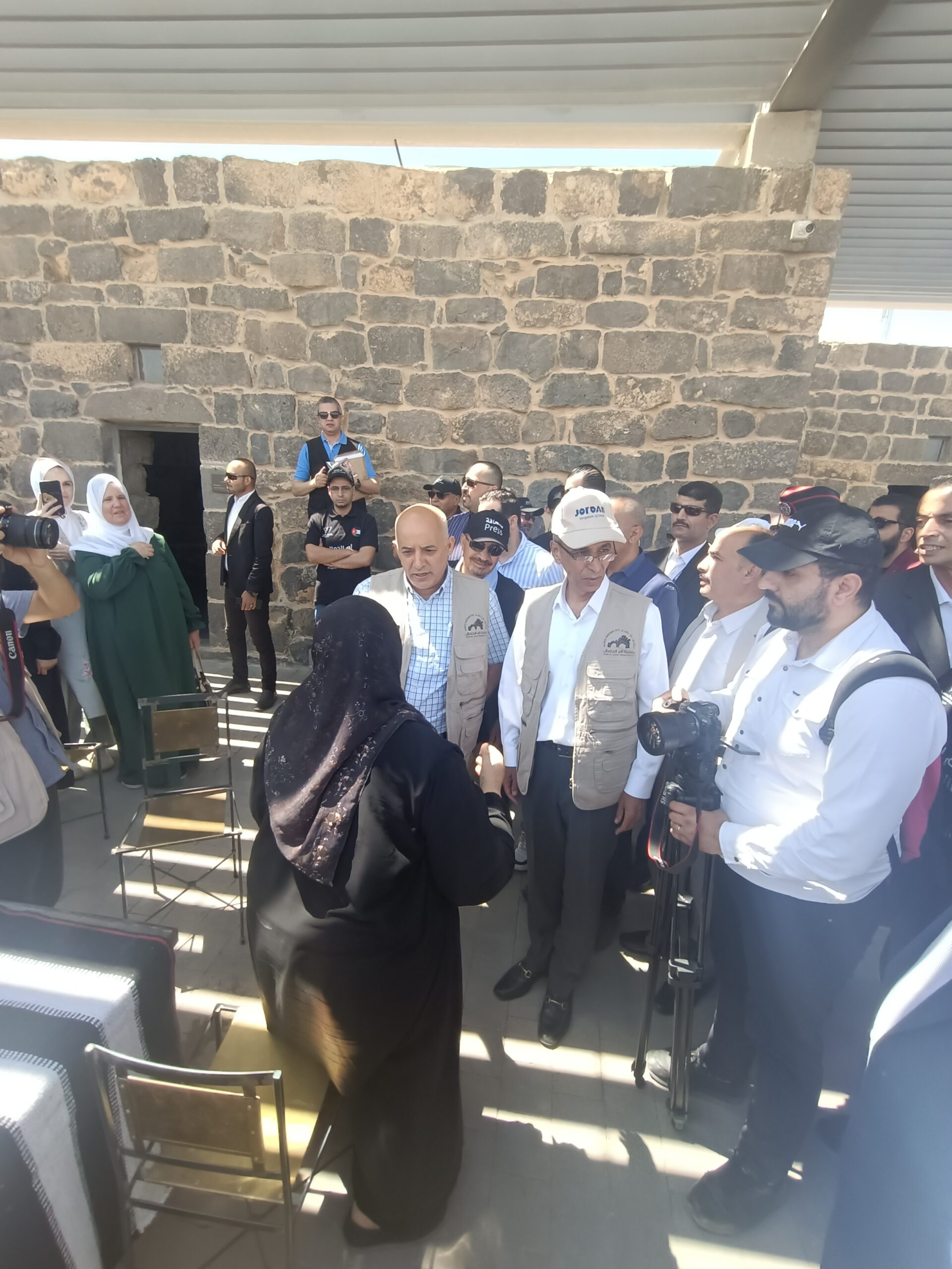 جولة إعلامية إلى موقع "أم الجمال" برفقة وزير السياحة ووزير الاتصال الحكومي ووزيرة الاستثمار(فيديو)