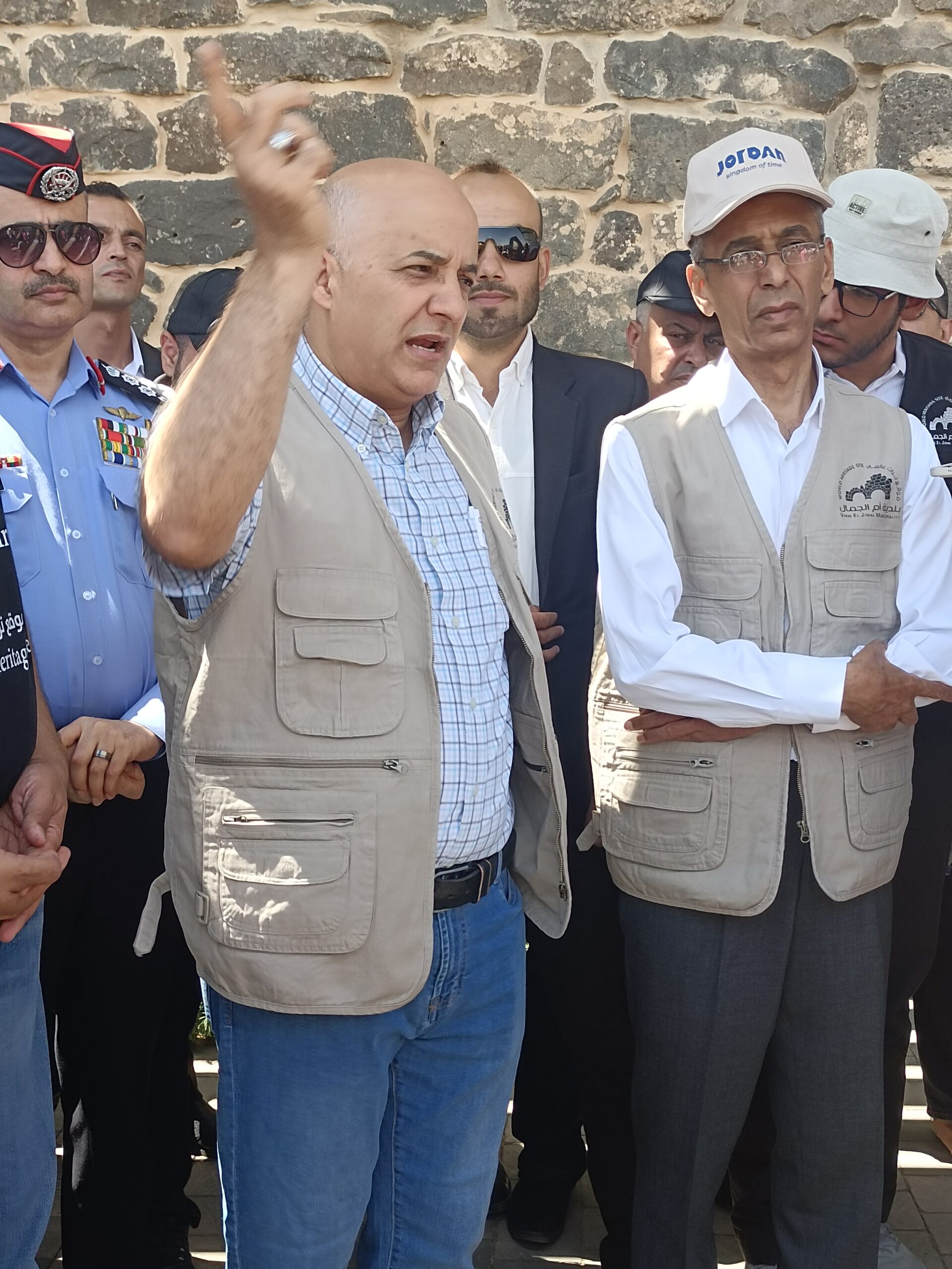 جولة إعلامية إلى موقع "أم الجمال" برفقة وزير السياحة ووزير الاتصال الحكومي ووزيرة الاستثمار(فيديو)