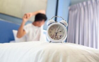 ما فوائد الاستيقاظ مبكراً ؟