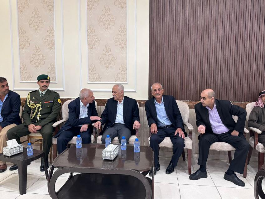 مندوبا عن الملك وولي العهد .. العيسوي يعزي الجبور والعلاوين