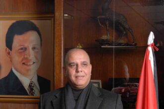 لماذا يا دولة الرئيس غادرت ورفعت ضغط المواطن الاردني ورفعت الضرائب