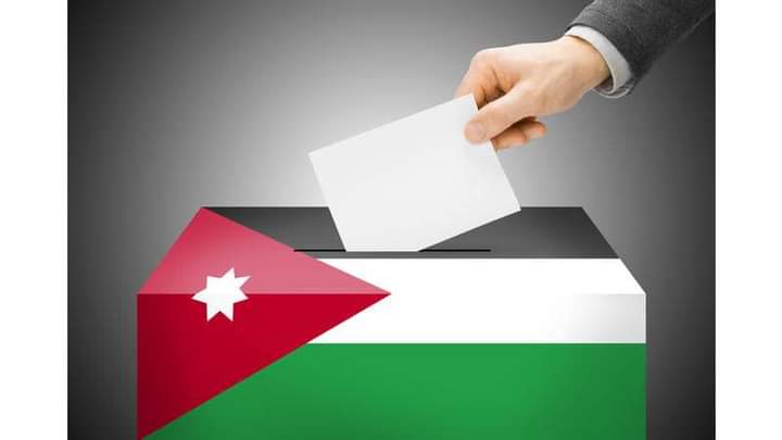 صورة حول : القنصل البجالي يشيد بنتائج ونزاهة الانتخابات القنصل البجالي يشيد بنتائج ونزاهة الانتخابات