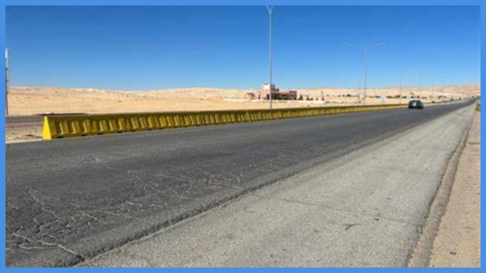 وزارة الأشغال العامة والإسكان: انهاء صيانة الطريق الصحراوي من القويرة إلى جسر الاتحاد