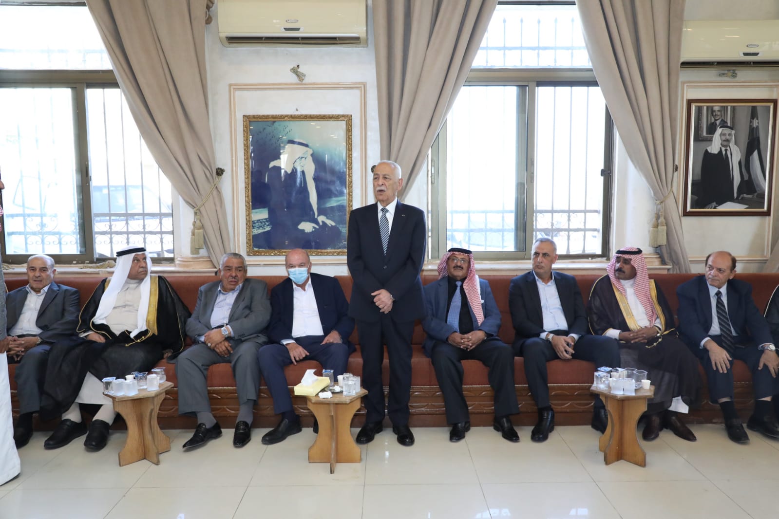 مندوبا عن الملك وولي العهد...العيسوي يعزي بوفاة عشيرتي الفايز وآل ياخول