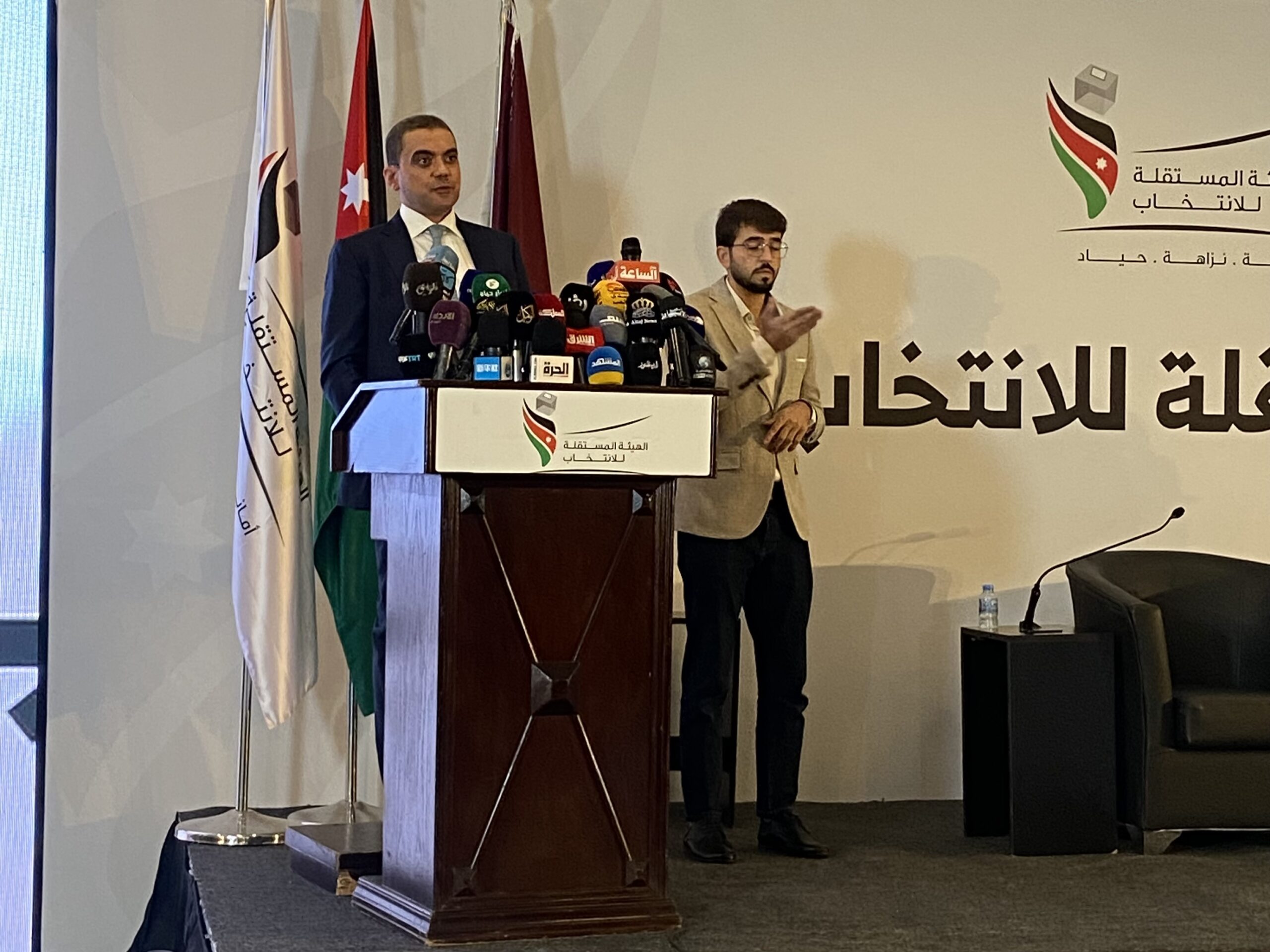 عاجل الهيئة المستقلة للانتخاب: بلغت إجمالي نسبة التصويت 32.4%