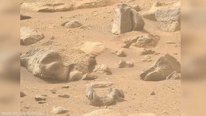 ناسا ترصد صخرة "وجه الإنسان" على سطح المريخ