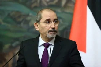 الصفدي في فرنسا للمشاركة في مؤتمر وزاري دولي لدعم لبنان