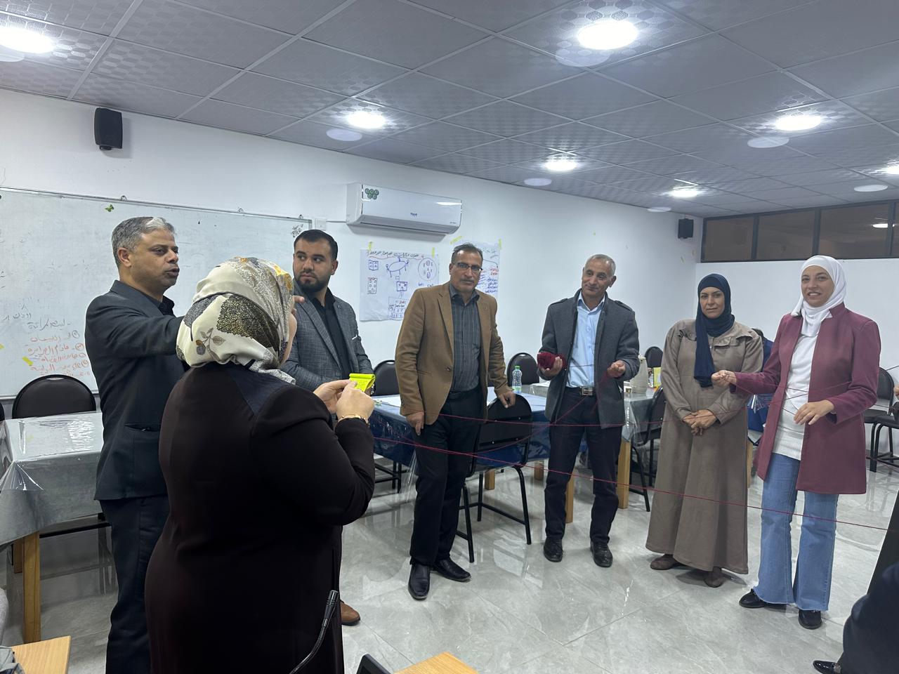 تربيةالمزار الجنوبي تنفذ ورشة حول جوائز التميز التربوي