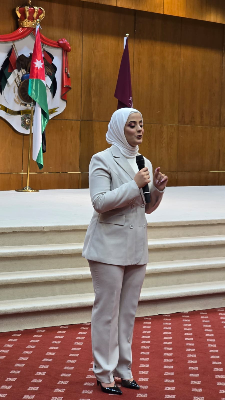أكاديمية آن تنظم حفلاً شبابياً بعروض أدبية مميزة ومحاضرات توعوية