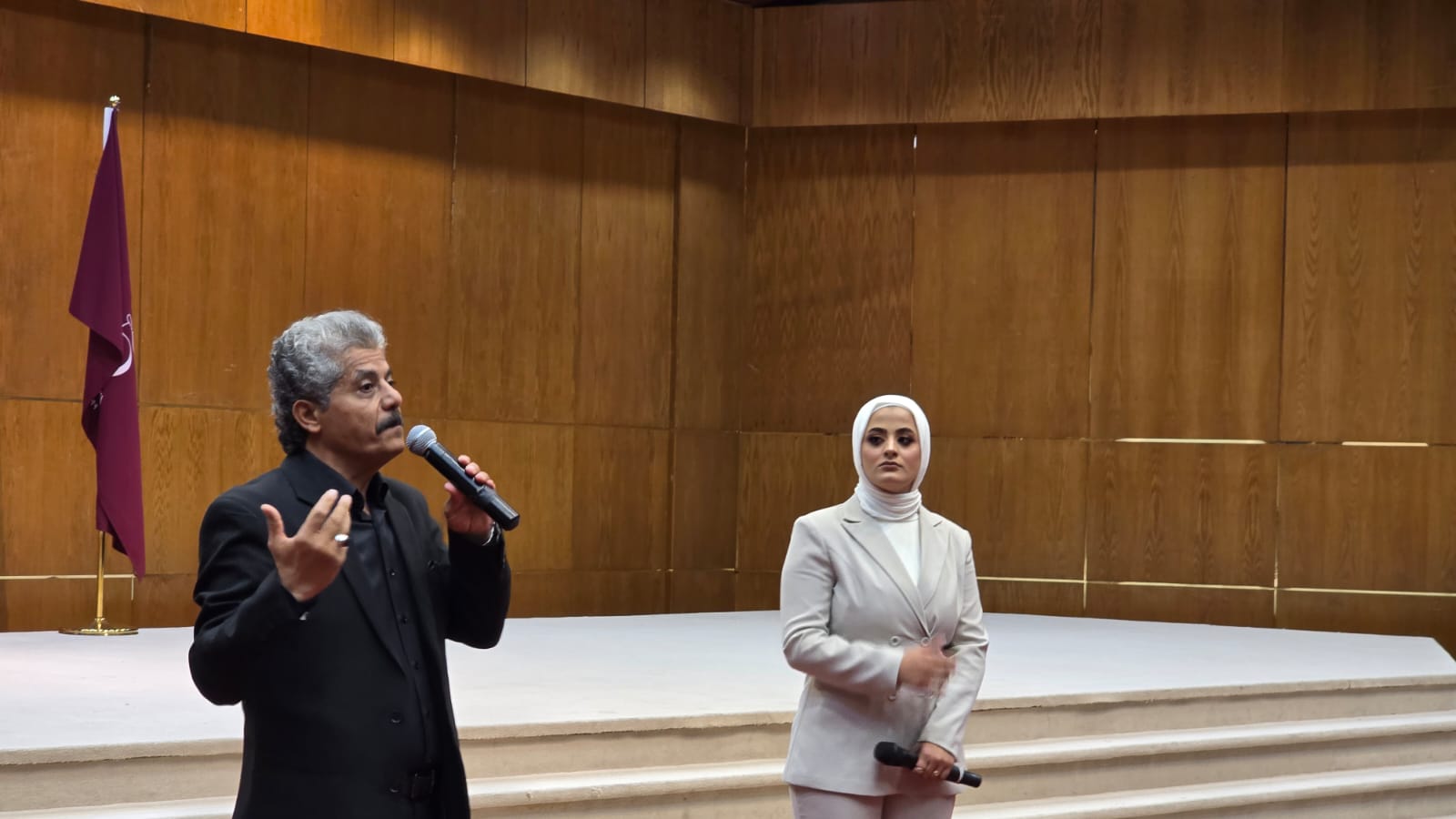 أكاديمية آن تنظم حفلاً شبابياً بعروض أدبية مميزة ومحاضرات توعوية